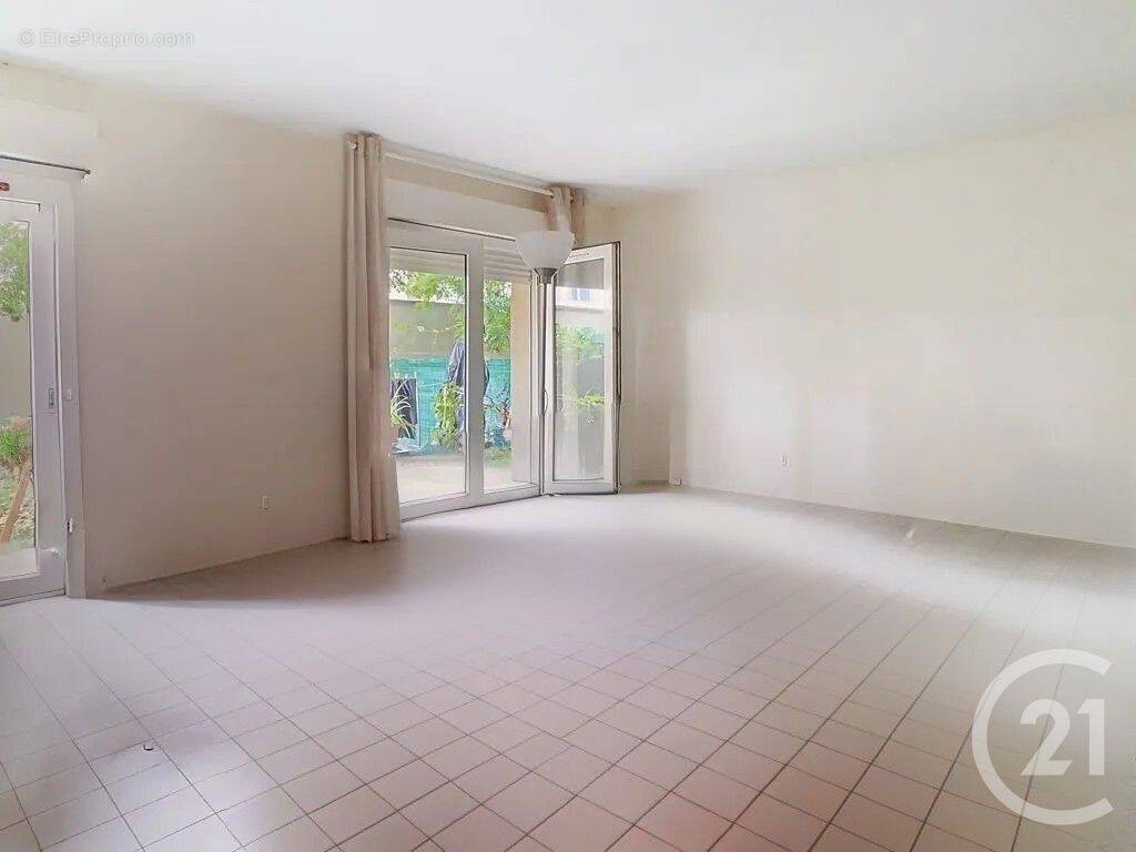 Photo 1 - Appartement à CHOISY-LE-ROI
