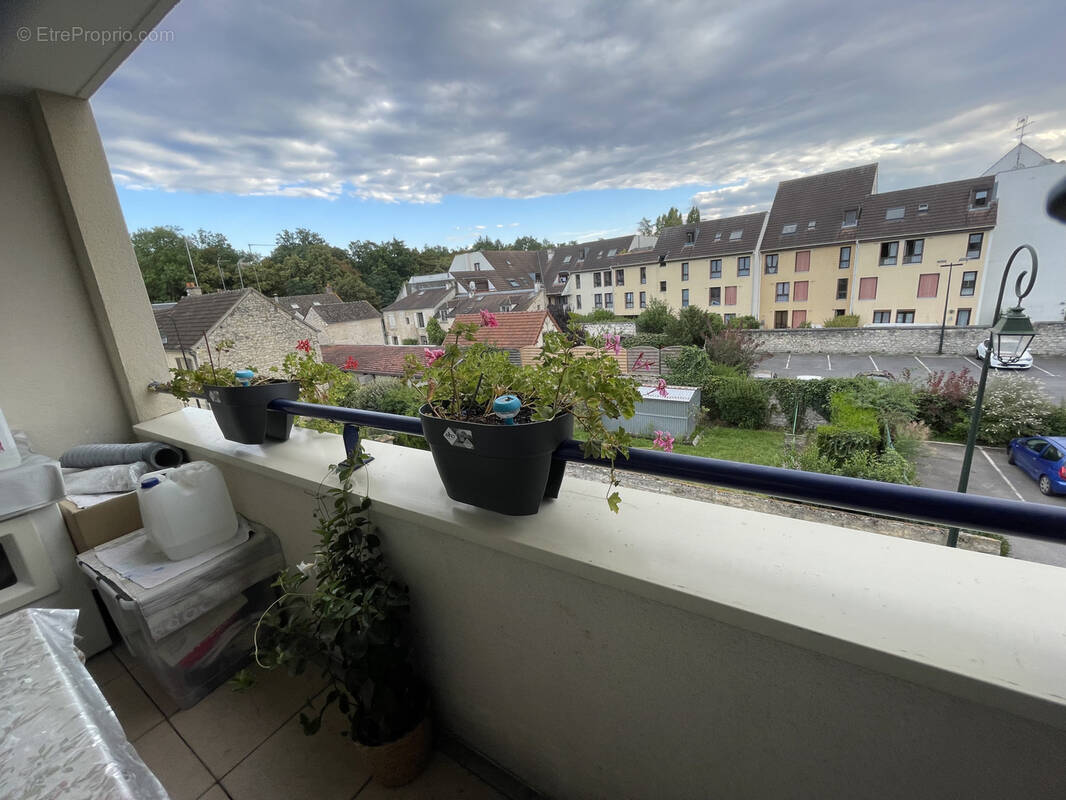 Appartement à LAMORLAYE