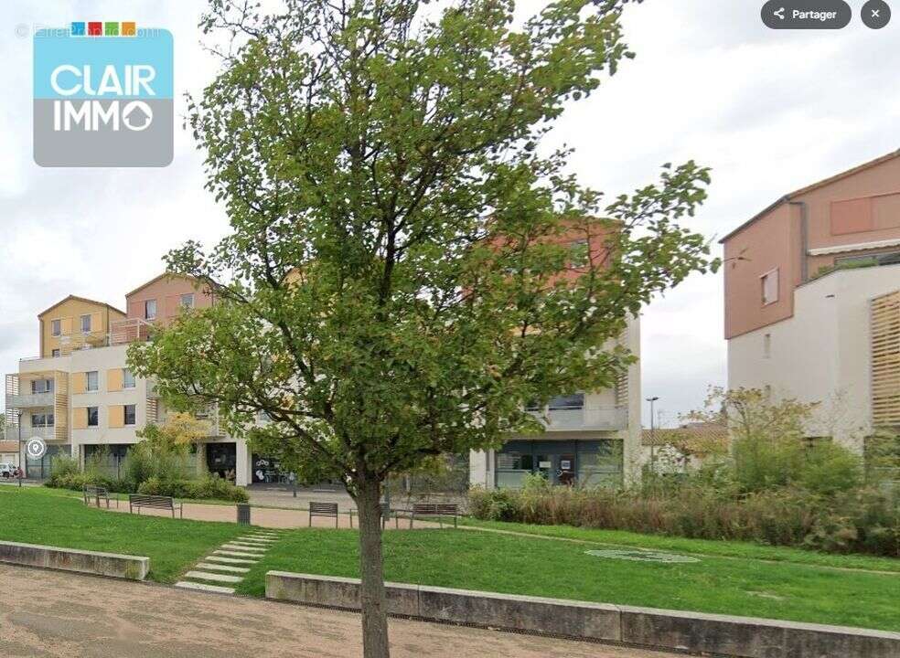 Appartement à CHARNAY-LES-MACON