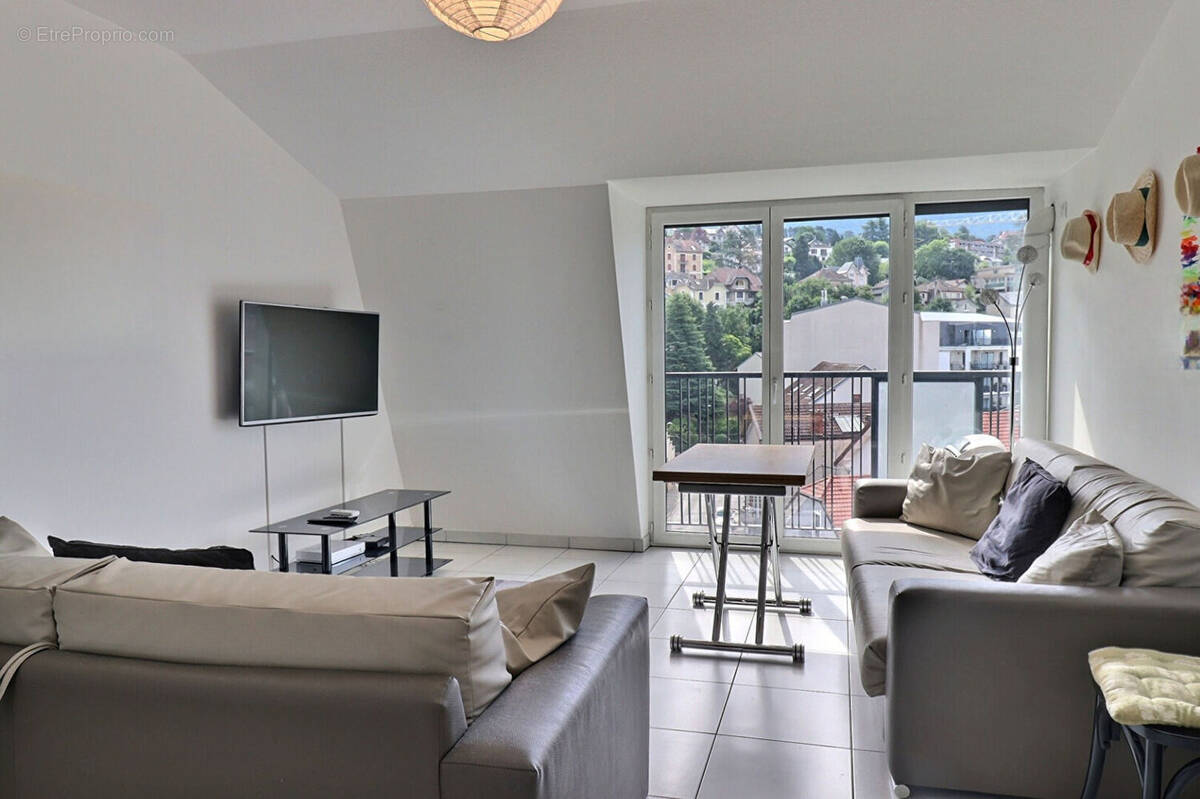 Appartement à AIX-LES-BAINS