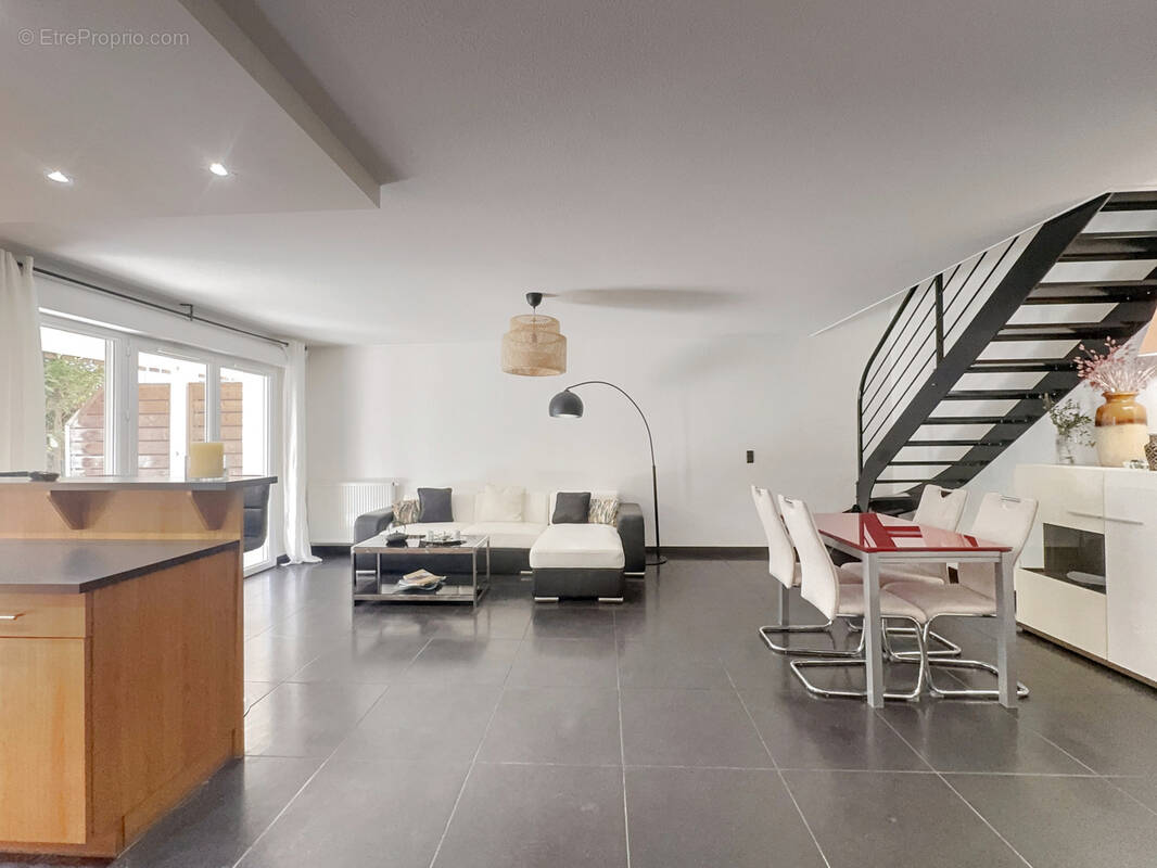 Appartement à THONON-LES-BAINS