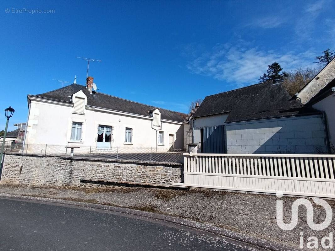Photo 1 - Maison à LUCAY-LE-MALE