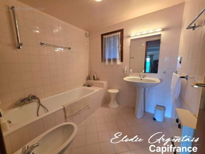 Maison à FONT-ROMEU-ODEILLO-VIA