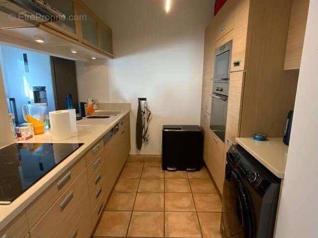 Appartement à COLLONGES-SOUS-SALEVE