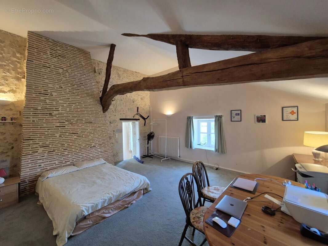 Maison à PUYMIROL