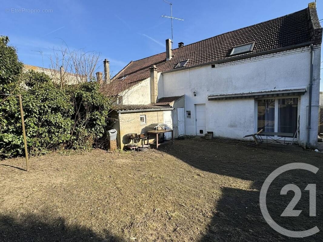 Photo 1 - Maison à CLERMONT