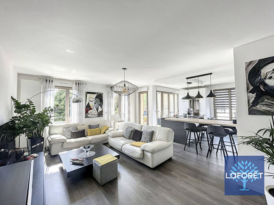 Appartement à ARPAJON