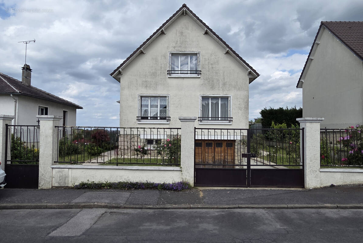 Maison à PLAILLY