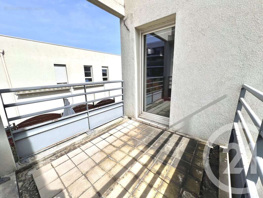 Appartement à VAULX-EN-VELIN
