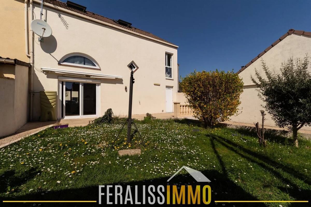 Maison à VAUREAL