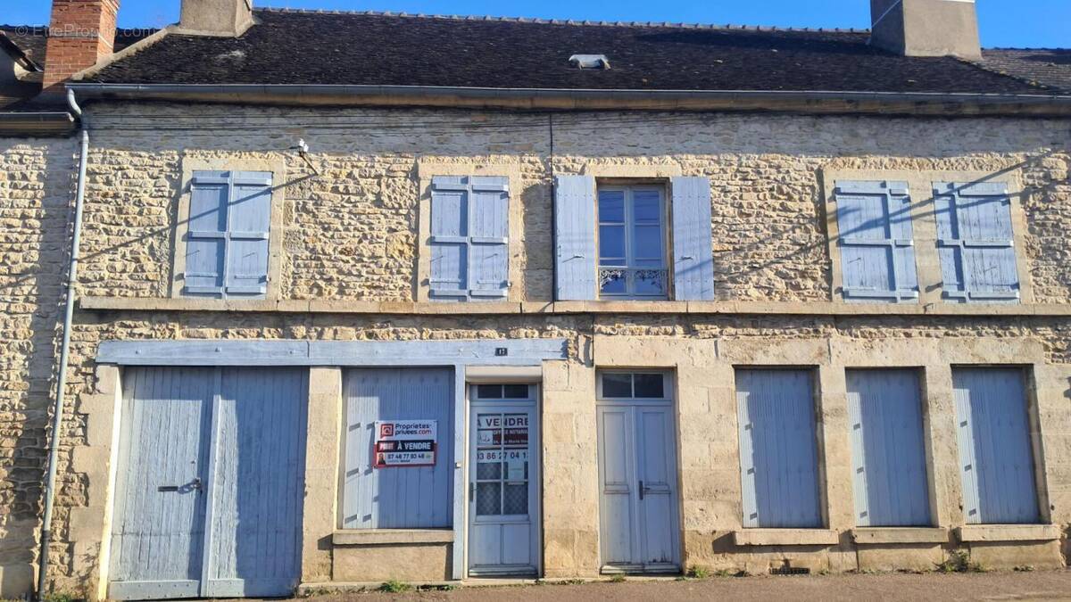 Maison à CLAMECY