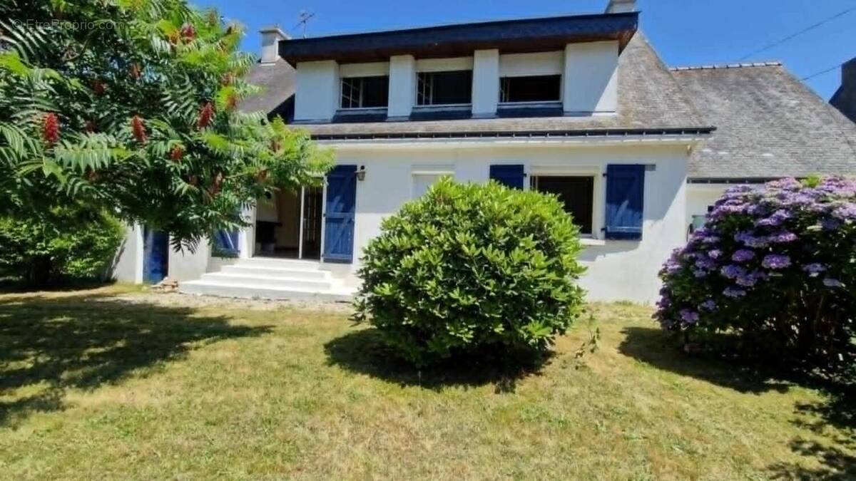 Photo 1 - Maison à PLUMERGAT