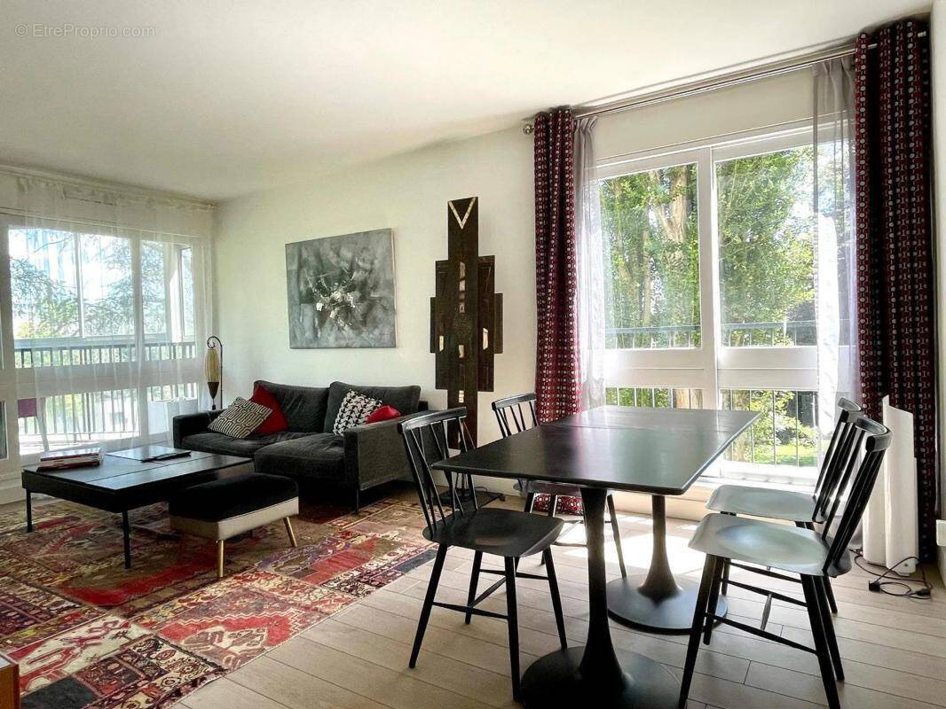 Appartement à LE CHESNAY