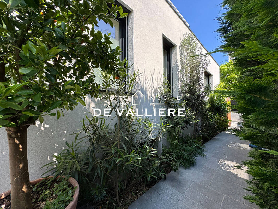 Maison à NANTERRE