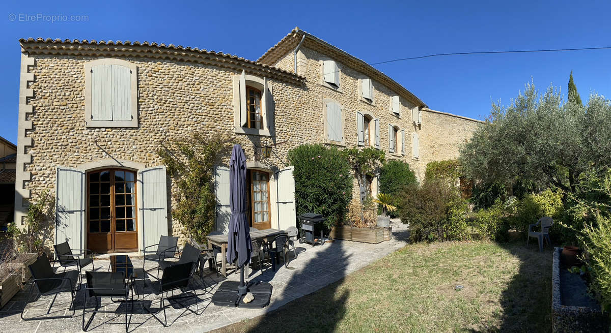 Maison à VISAN