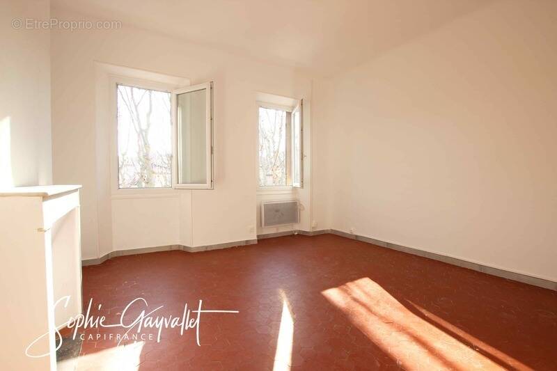 Appartement à VELAUX