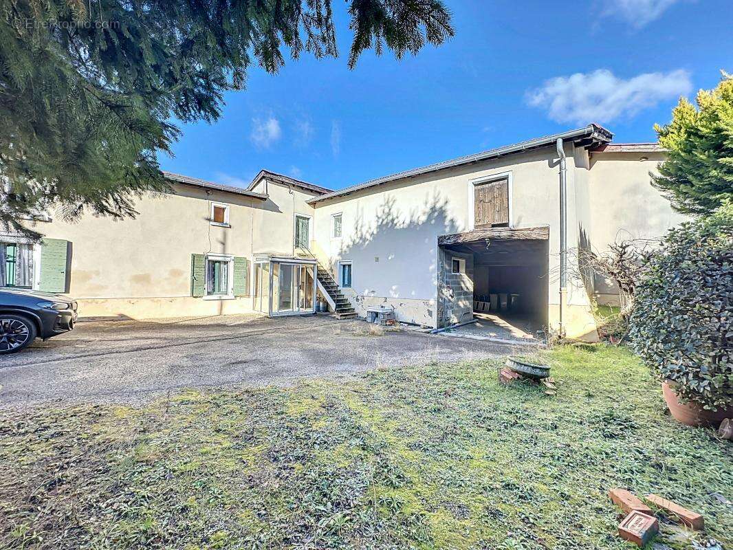 Maison à SOLAIZE