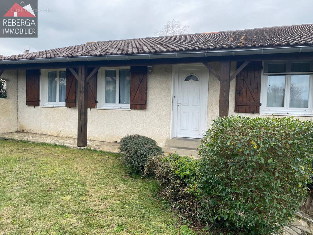 Maison à AIGUEFONDE