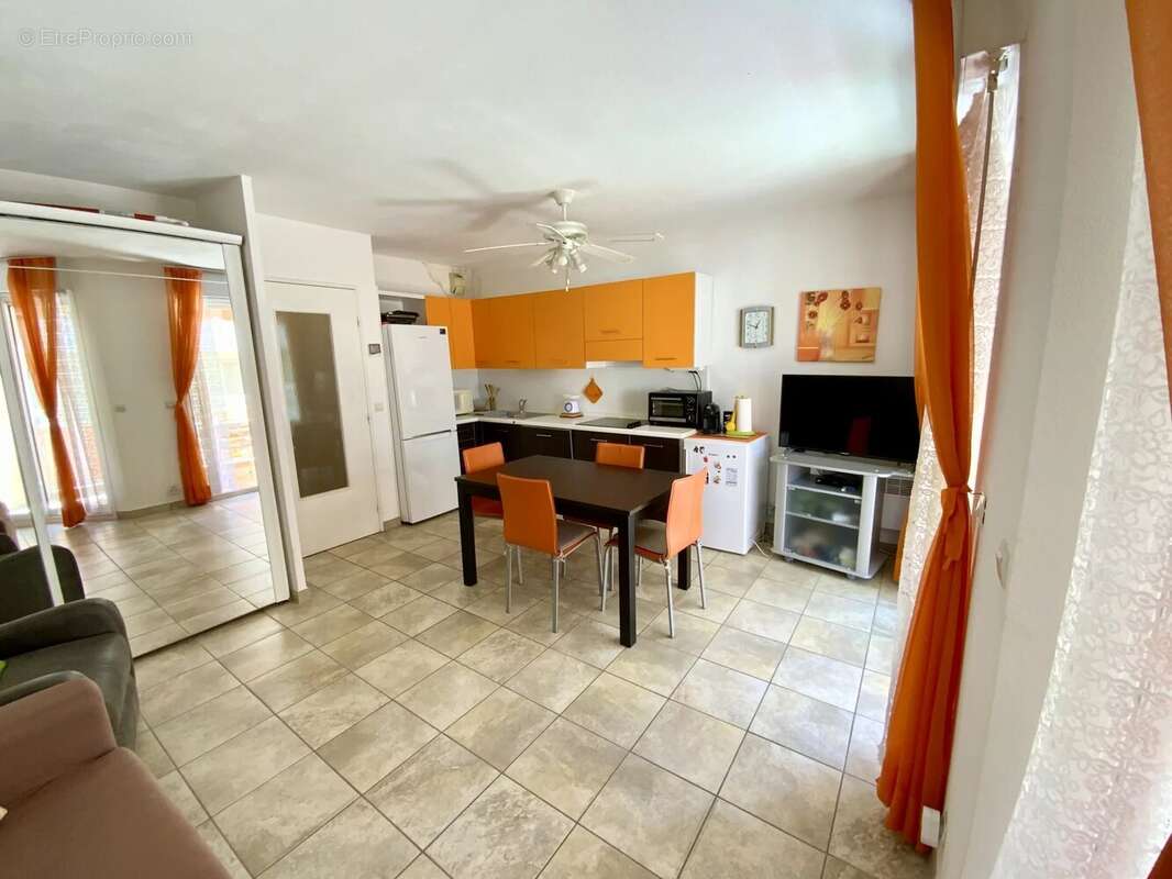Appartement à ROQUEBRUNE-CAP-MARTIN