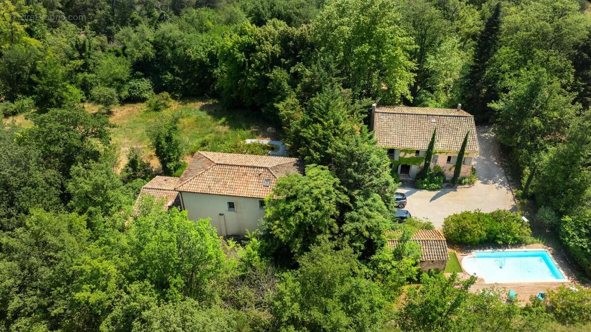 Maison à AIX-EN-PROVENCE