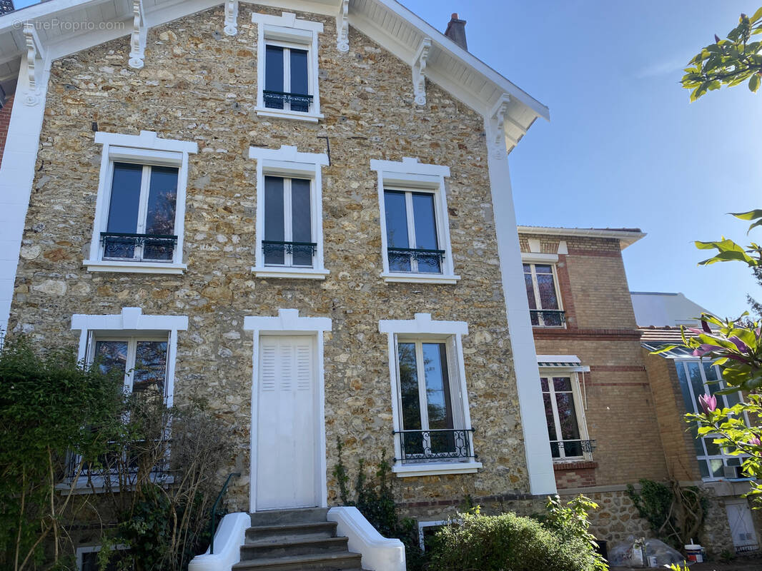 Maison à SAINT-LEU-LA-FORET