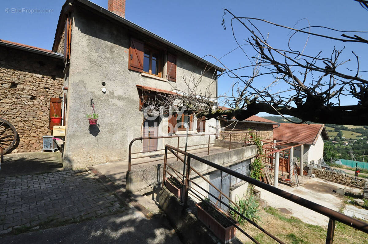 Maison à VAUGNERAY
