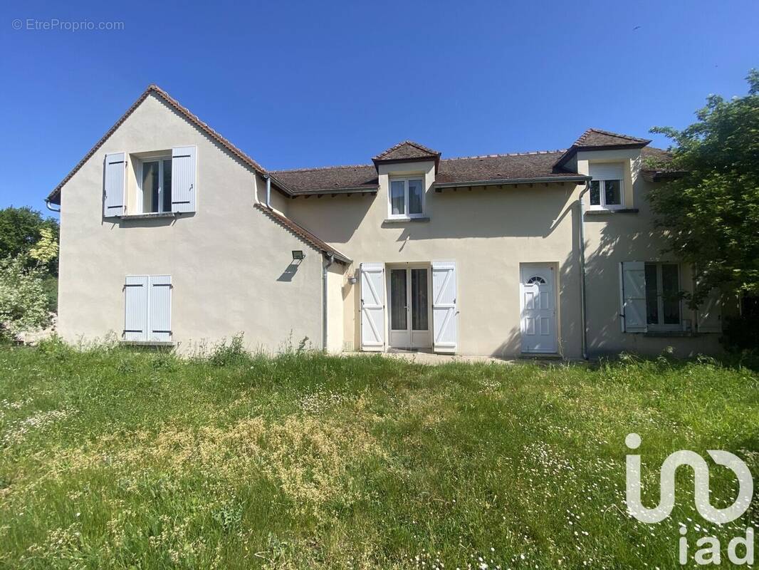 Photo 1 - Maison à MALESHERBES