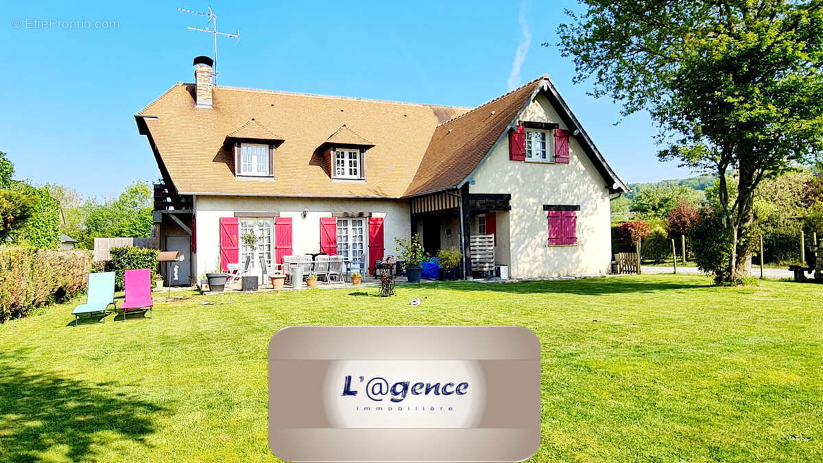 Maison à PONT-L&#039;EVEQUE