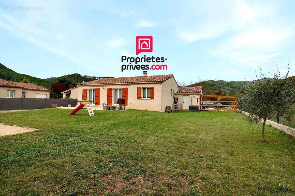 Maison à CENDRAS