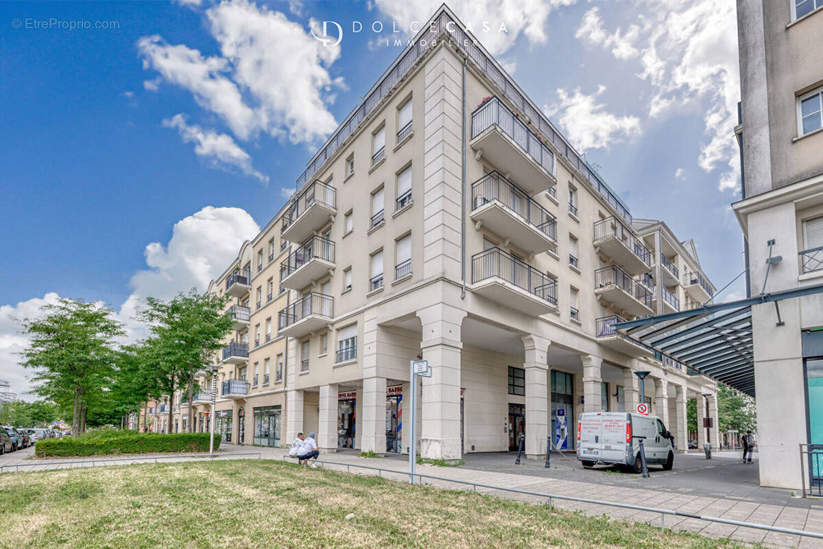 Appartement à BUSSY-SAINT-GEORGES