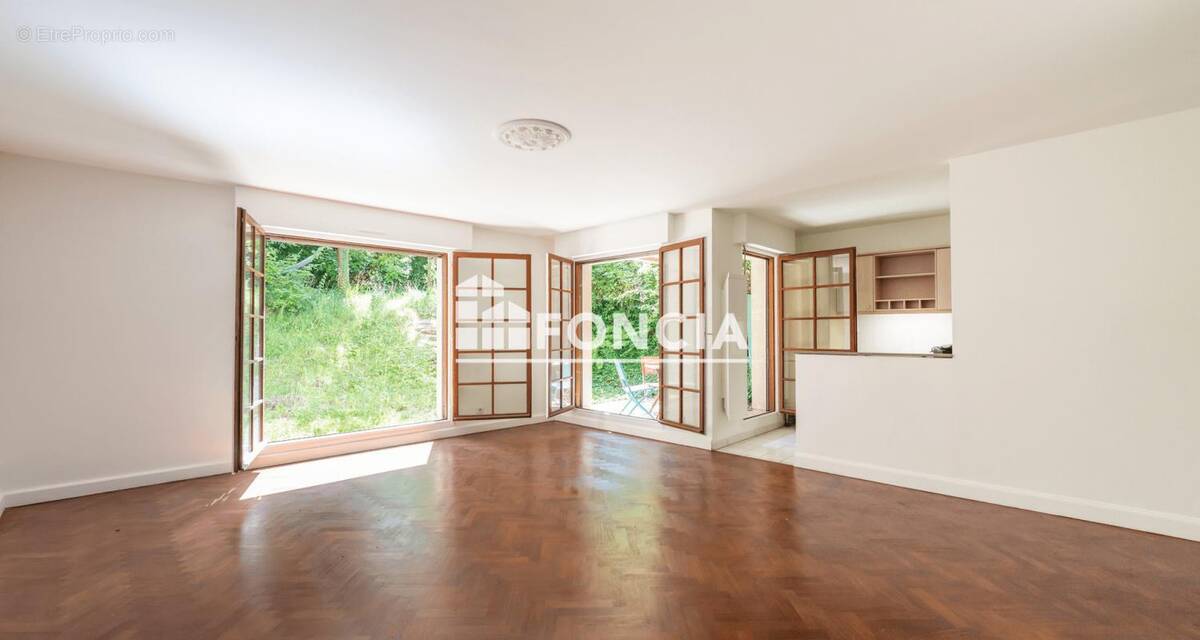 Appartement à FONTENAY-AUX-ROSES