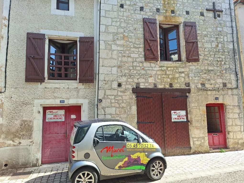 Maison à LA ROCHEFOUCAULD