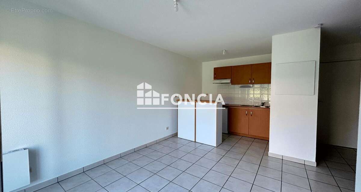 Appartement à MONTECH