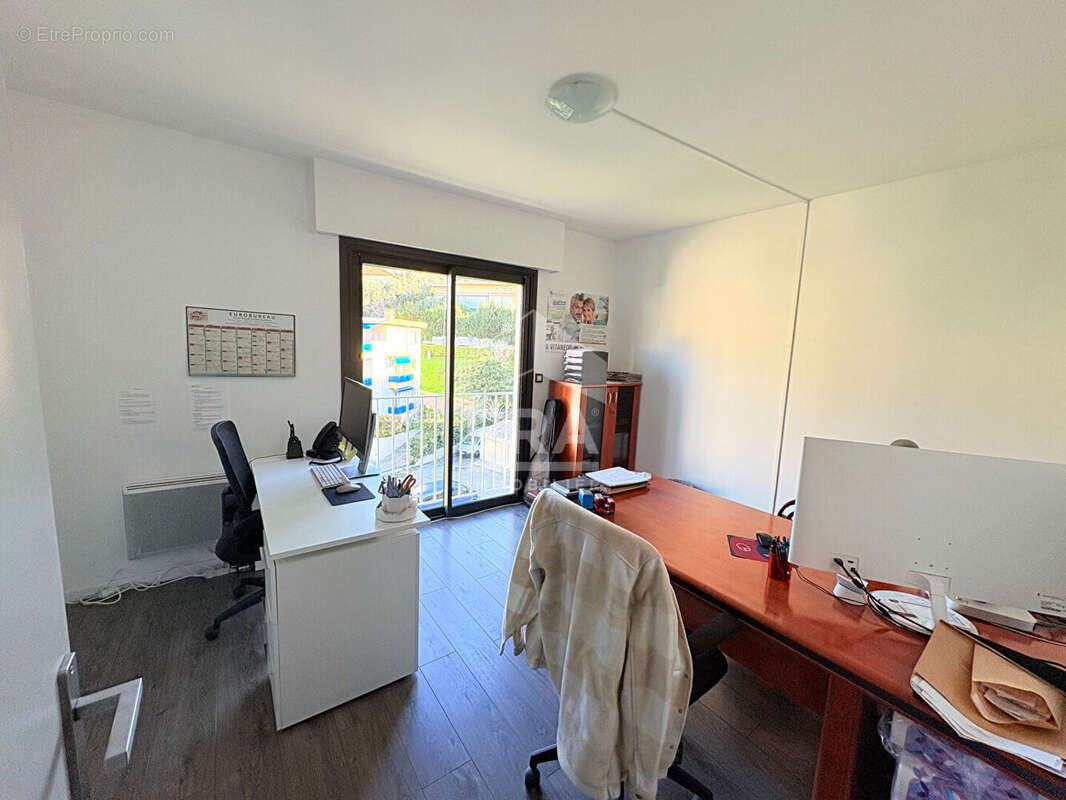 Appartement à VENCE