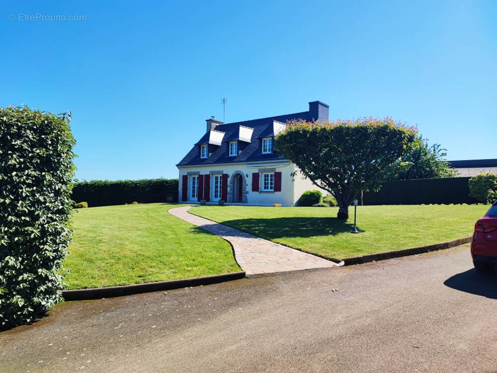 Maison à LANOUEE
