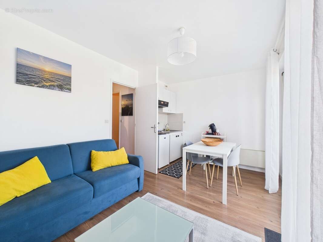 n°5 - Appartement à CAMIERS