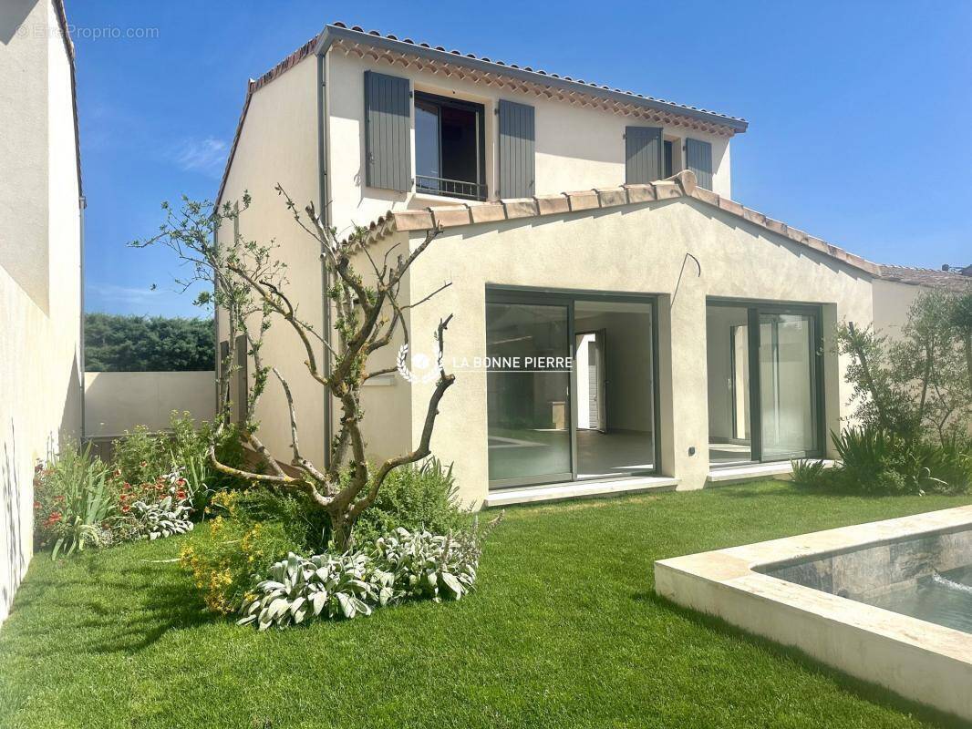Maison à SAINT-REMY-DE-PROVENCE