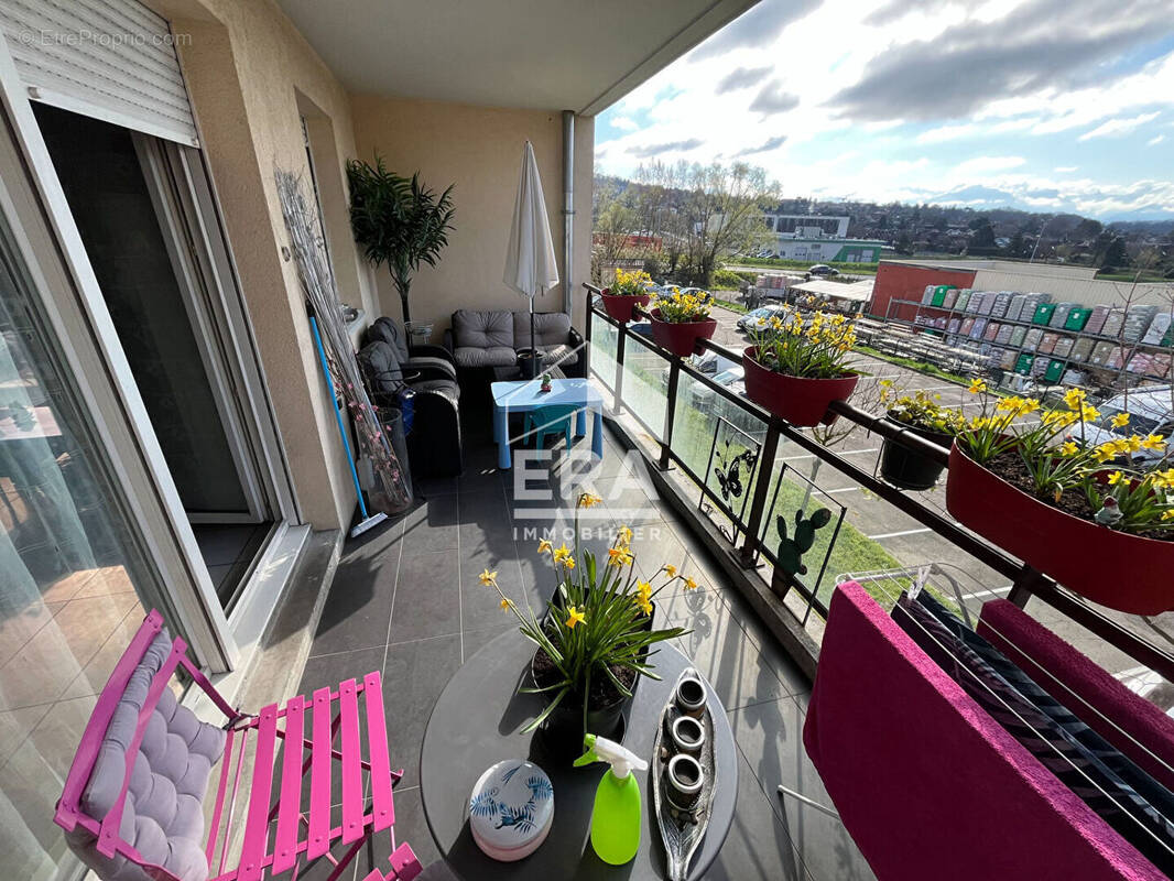 Appartement à VETRAZ-MONTHOUX