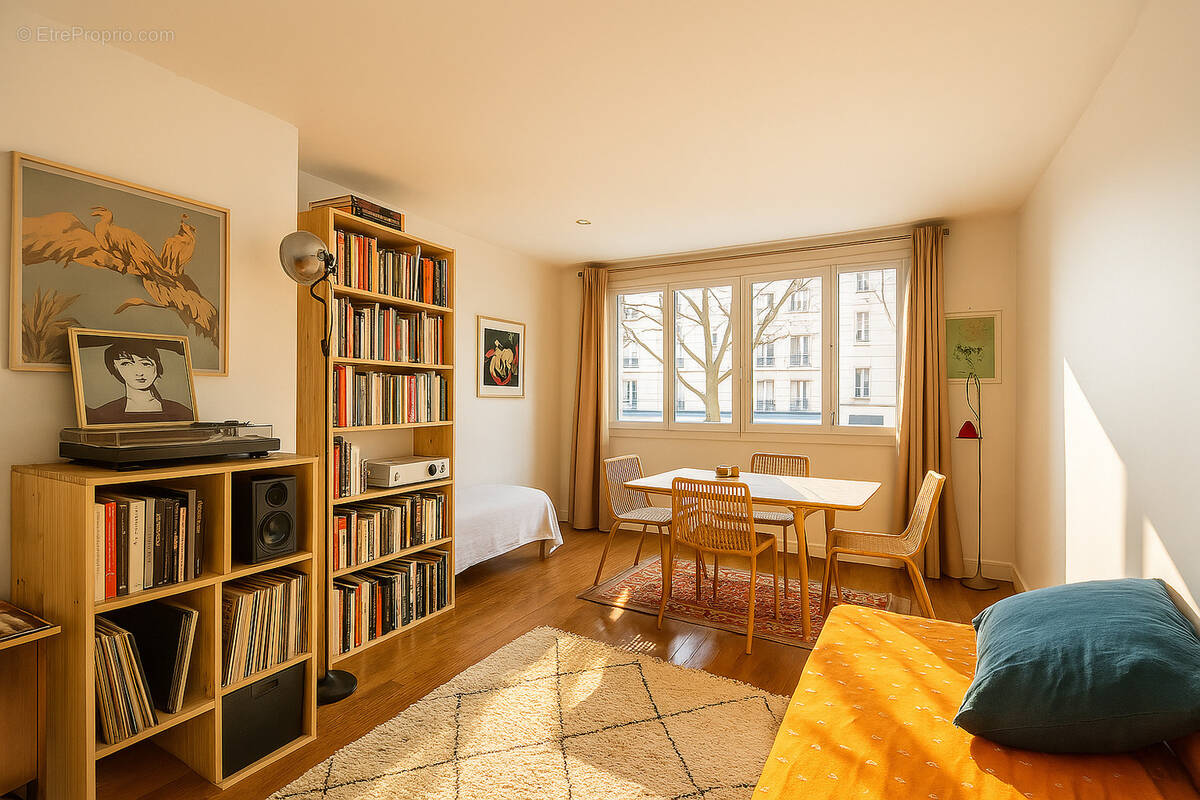 Appartement à PARIS-18E