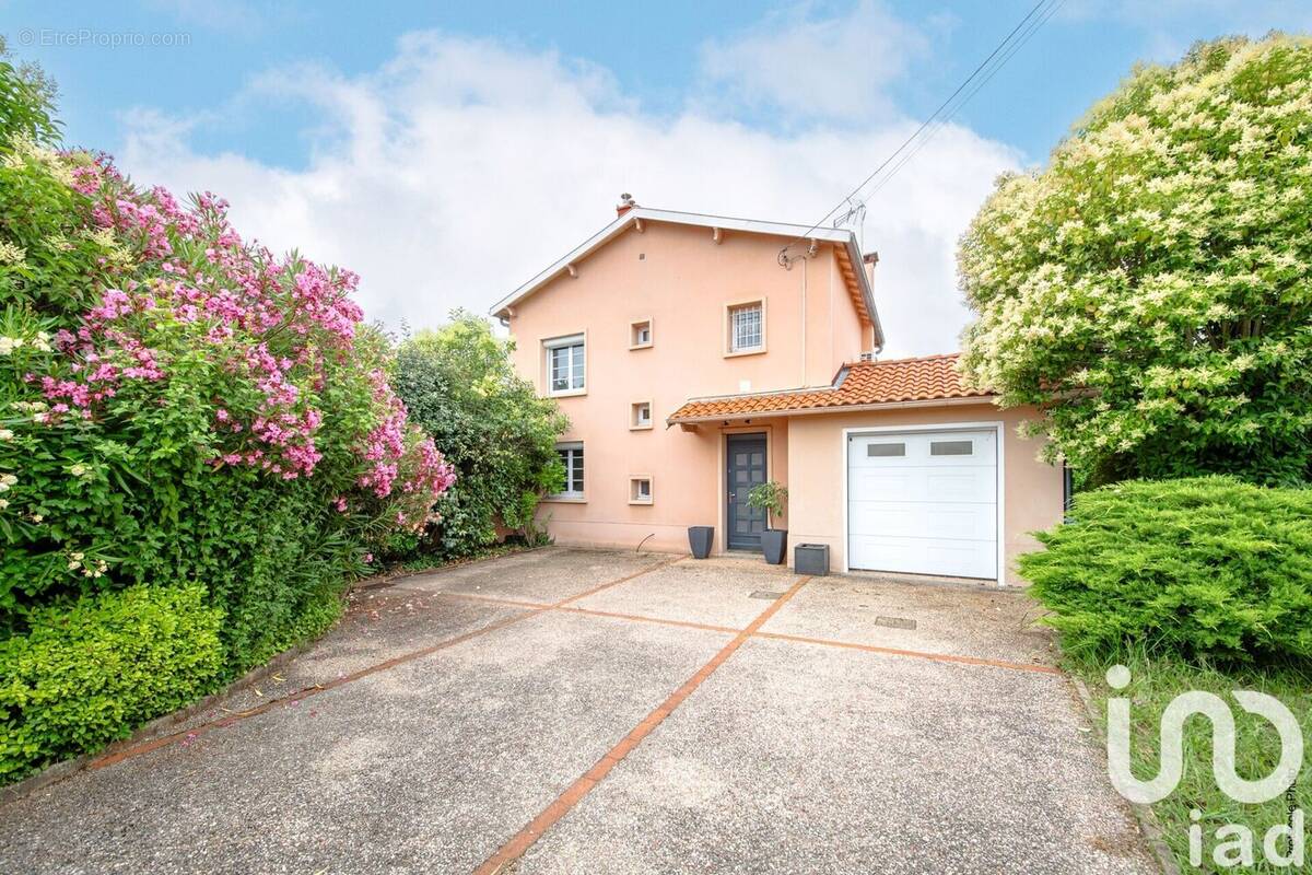 Photo 1 - Maison à CASTELGINEST