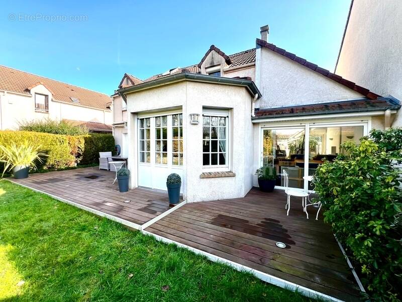 Maison à MARGENCY