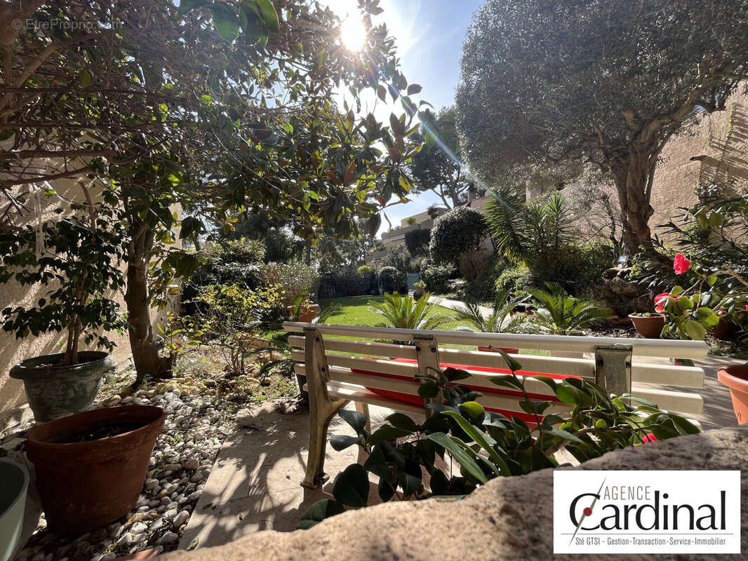 Appartement à CARRY-LE-ROUET