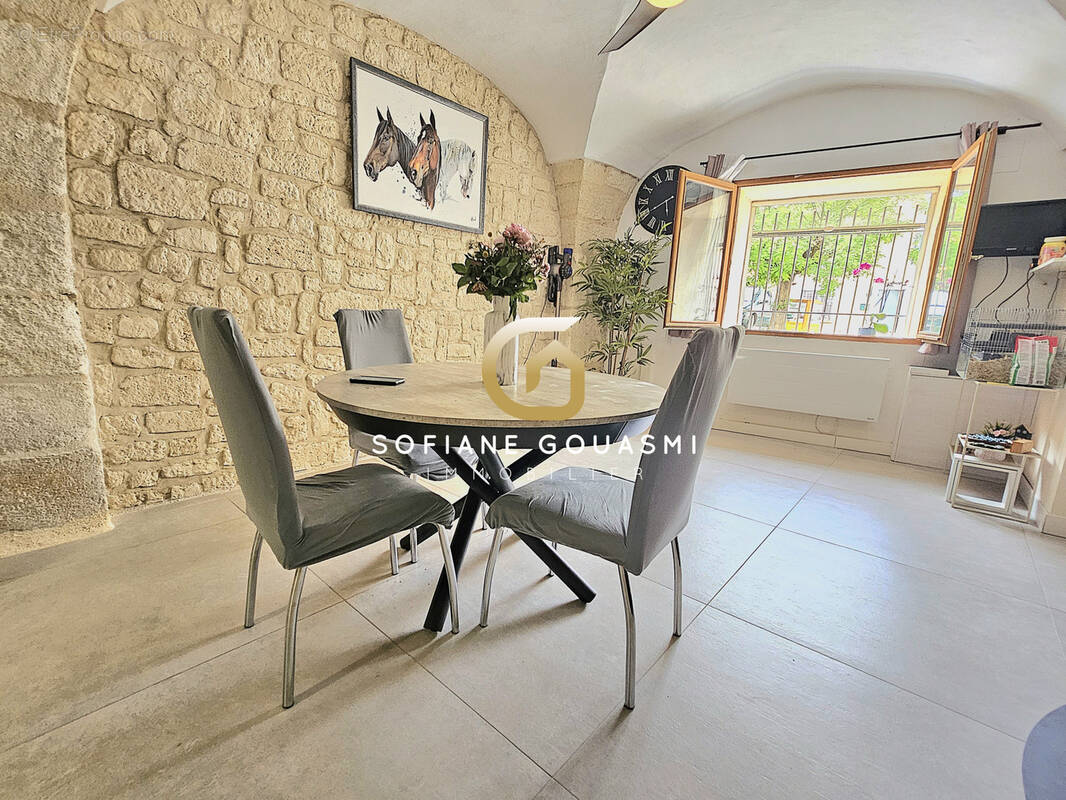 Maison à LUNEL-VIEL
