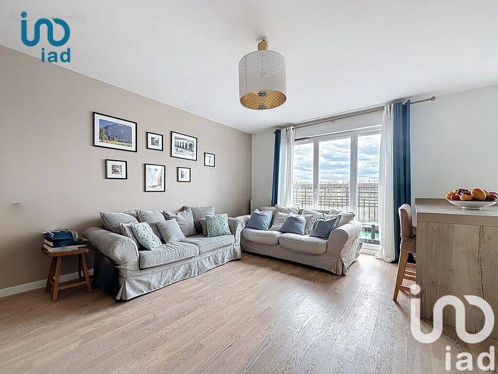 Photo 1 - Appartement à CHOISY-LE-ROI