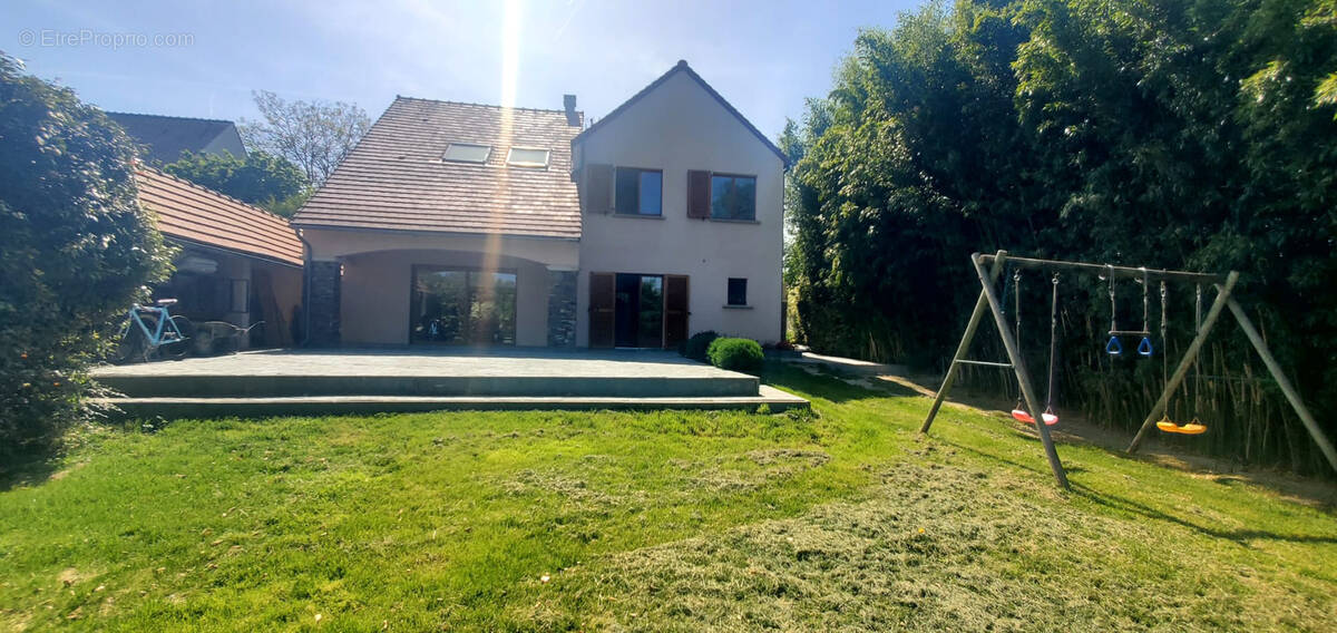Maison à CHALIFERT