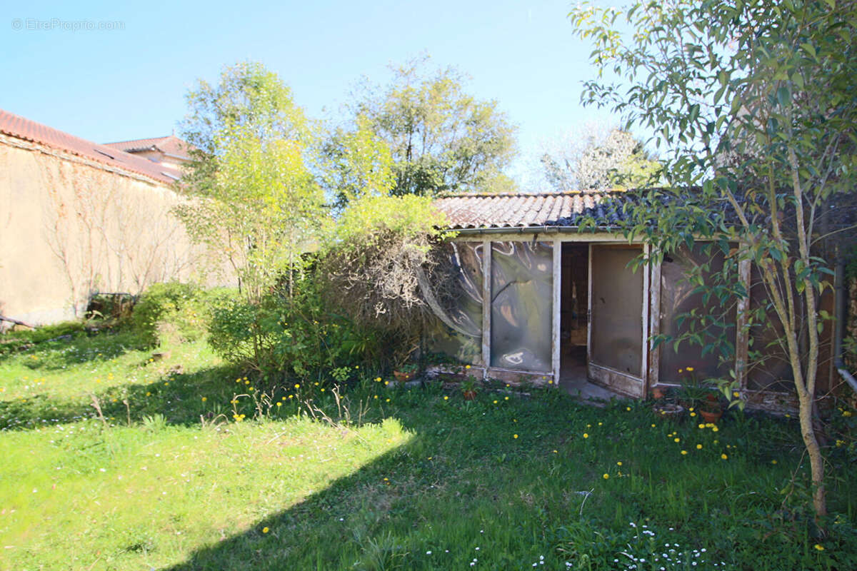 Maison à PRAYSSAC