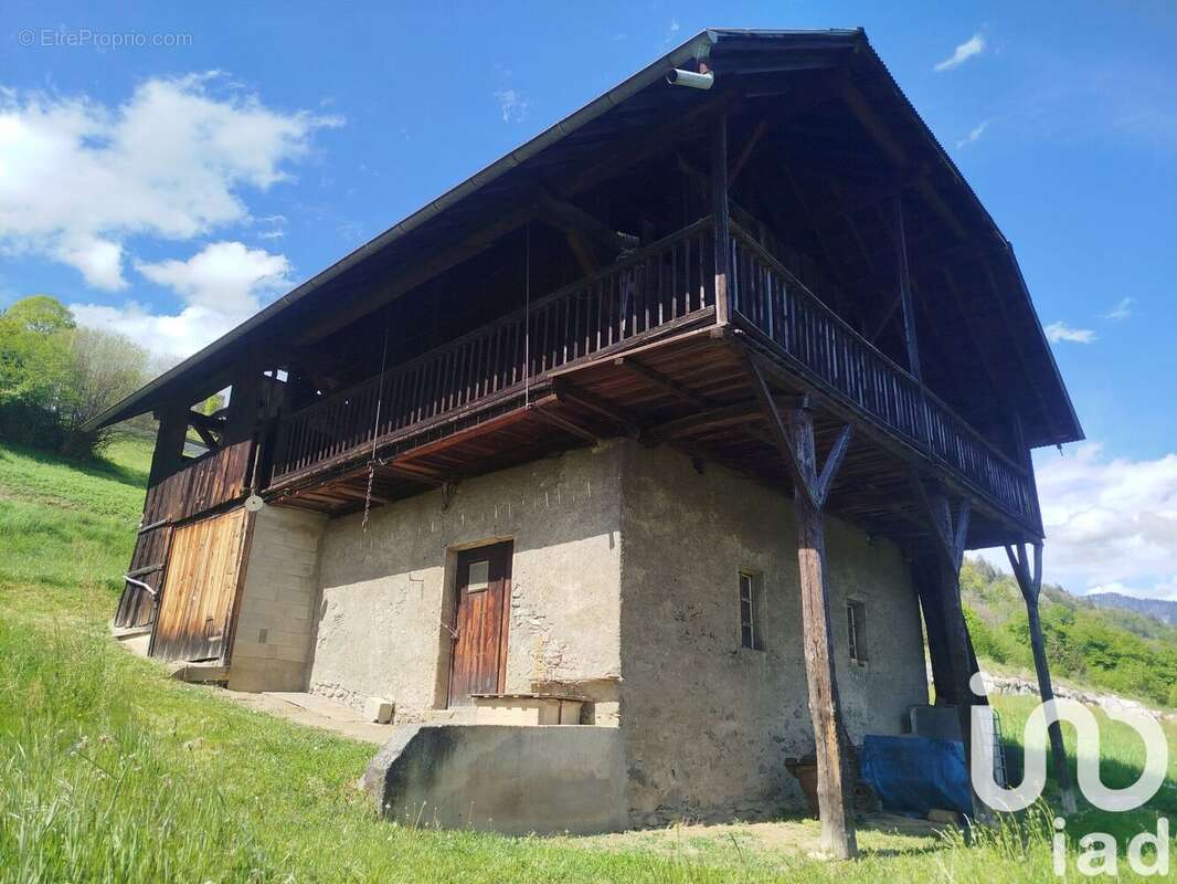 Photo 2 - Maison à MARTHOD