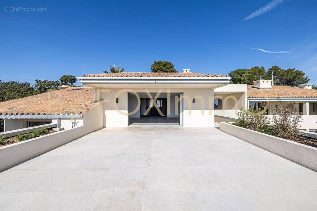 Appartement à CAGNES-SUR-MER