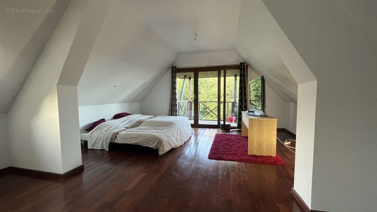 Maison à PONT-L&#039;EVEQUE