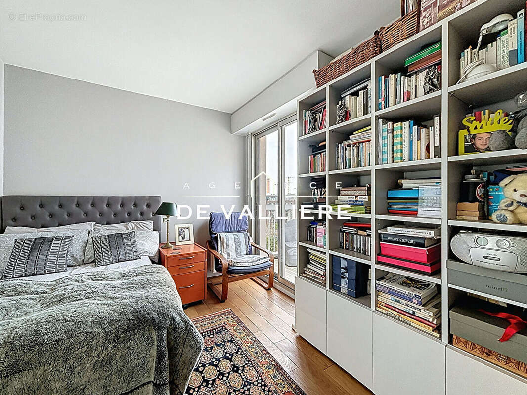 Appartement à SURESNES